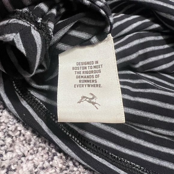 Tracksmith Women's Sz MEDIUM Horizon Long Sleeve shirt - Picture 6 of 6